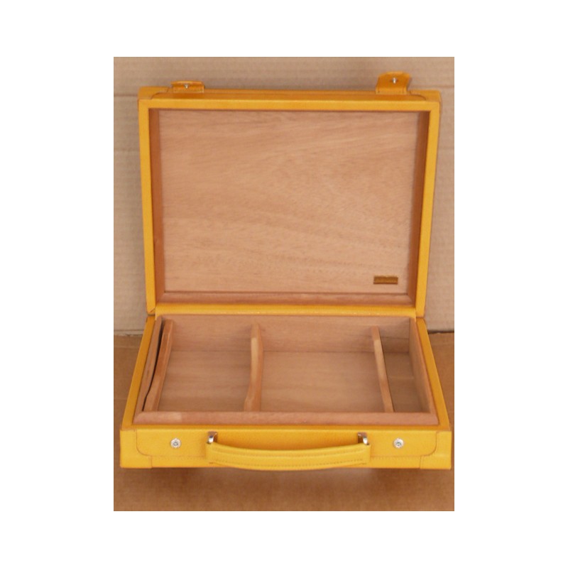 HUMIDOR DA VIAGGIO CARTUJANO CON MANIGLIA PELLE MARTELLATA GIALLA